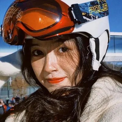 同学麦娜丝